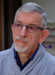 Dr Lyn Jenkins – Chiltern Compass chair.jpg